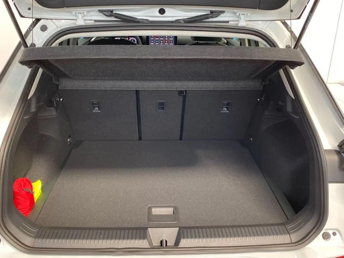 Volkswagen T-Roc nuova a Lodi (10)