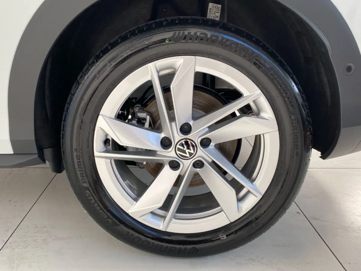 Volkswagen T-Roc nuova a Lodi (11)