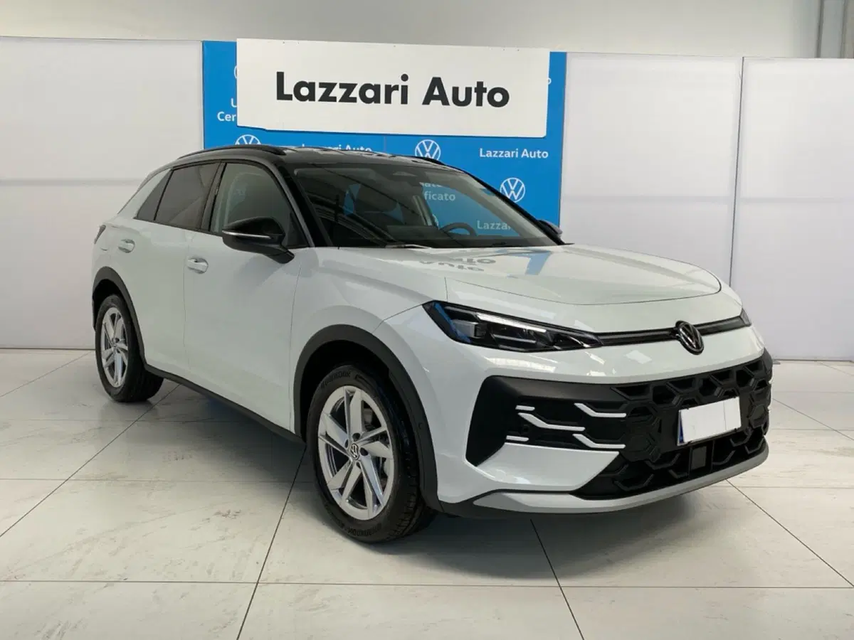 Volkswagen T-Roc nuova a Lodi (3)