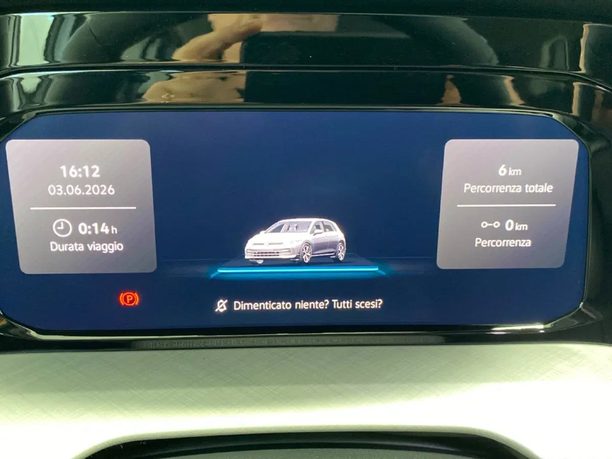 Volkswagen Golf nuova a Lodi (17)
