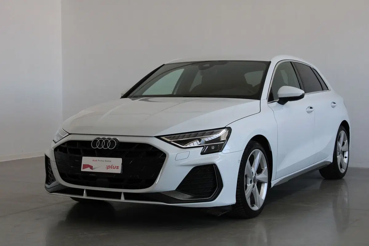 Audi A3 Sedan usata a Agrigento