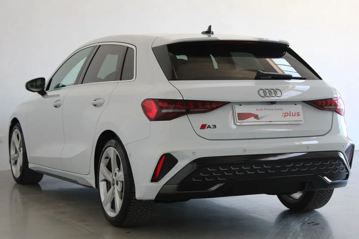 Audi A3 Sedan usata a Agrigento (5)