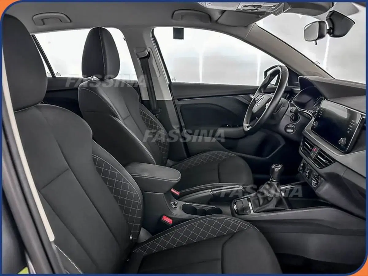 Skoda Scala usata a Milano (14)