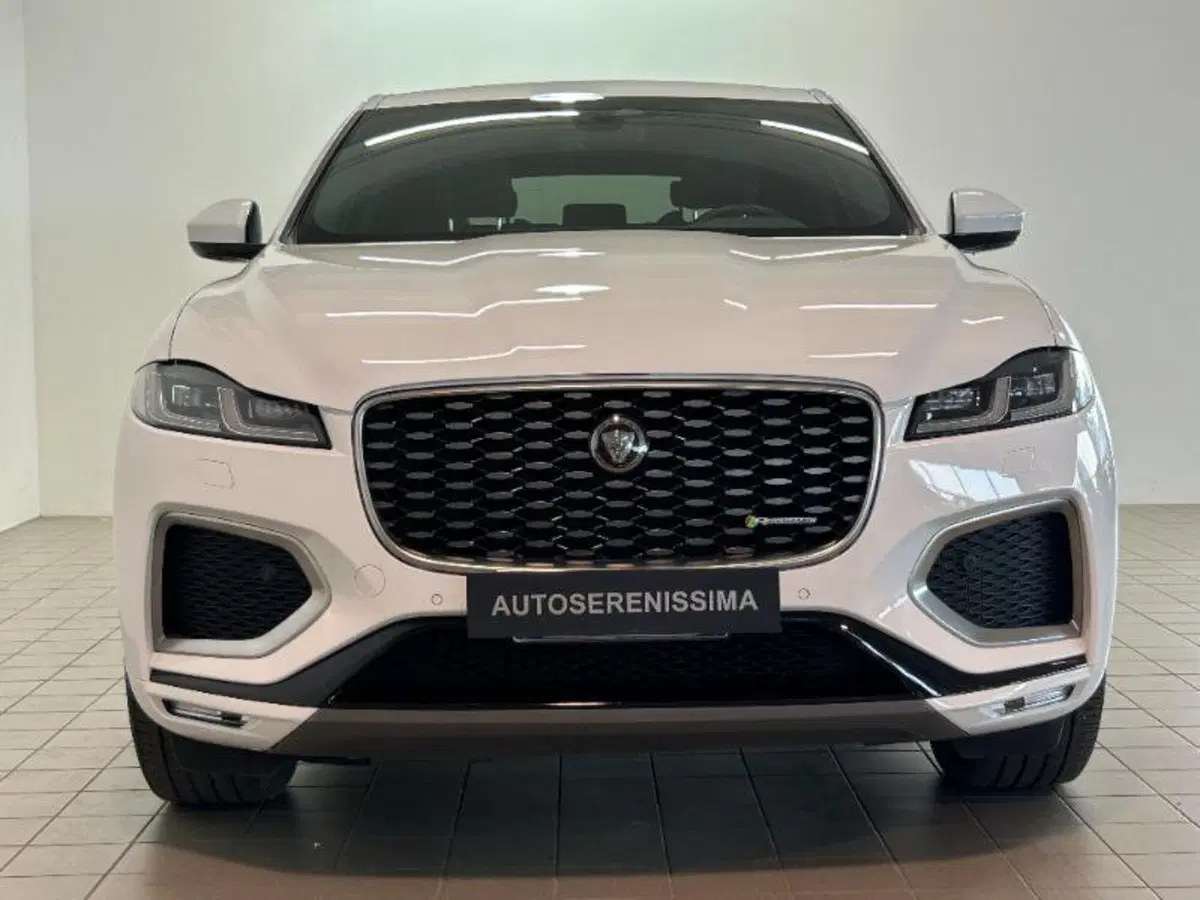 Jaguar F-Pace usata a Venezia (11)