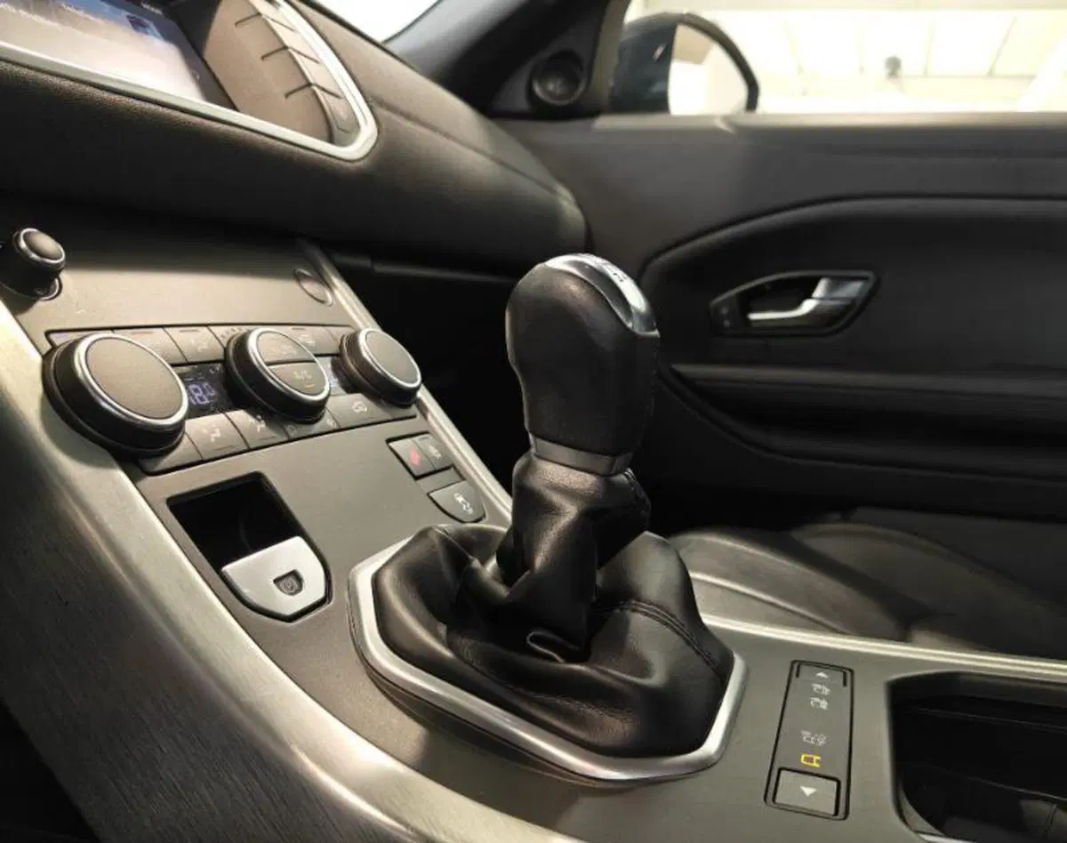 Land Rover Range Rover Evoque usata a Venezia (13)