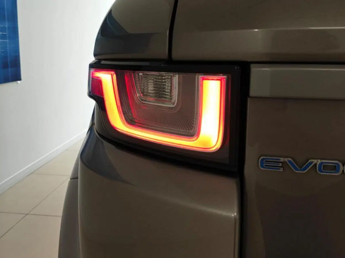 Land Rover Range Rover Evoque usata a Venezia (20)