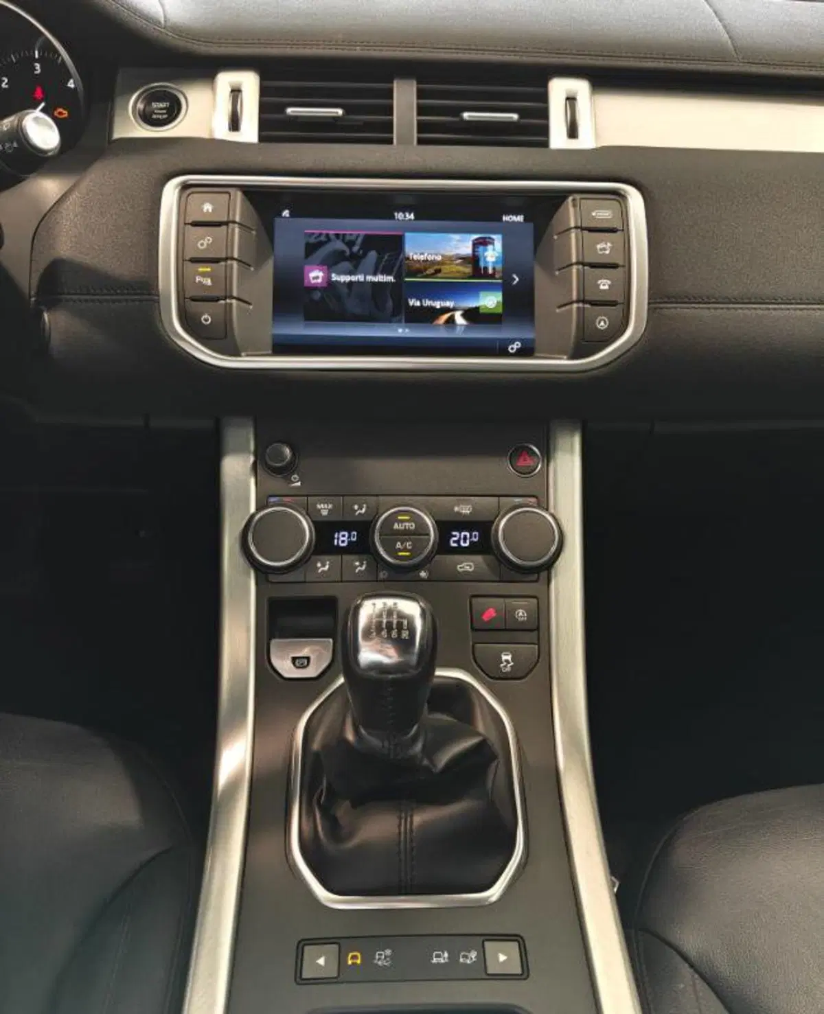 Land Rover Range Rover Evoque usata a Venezia (8)