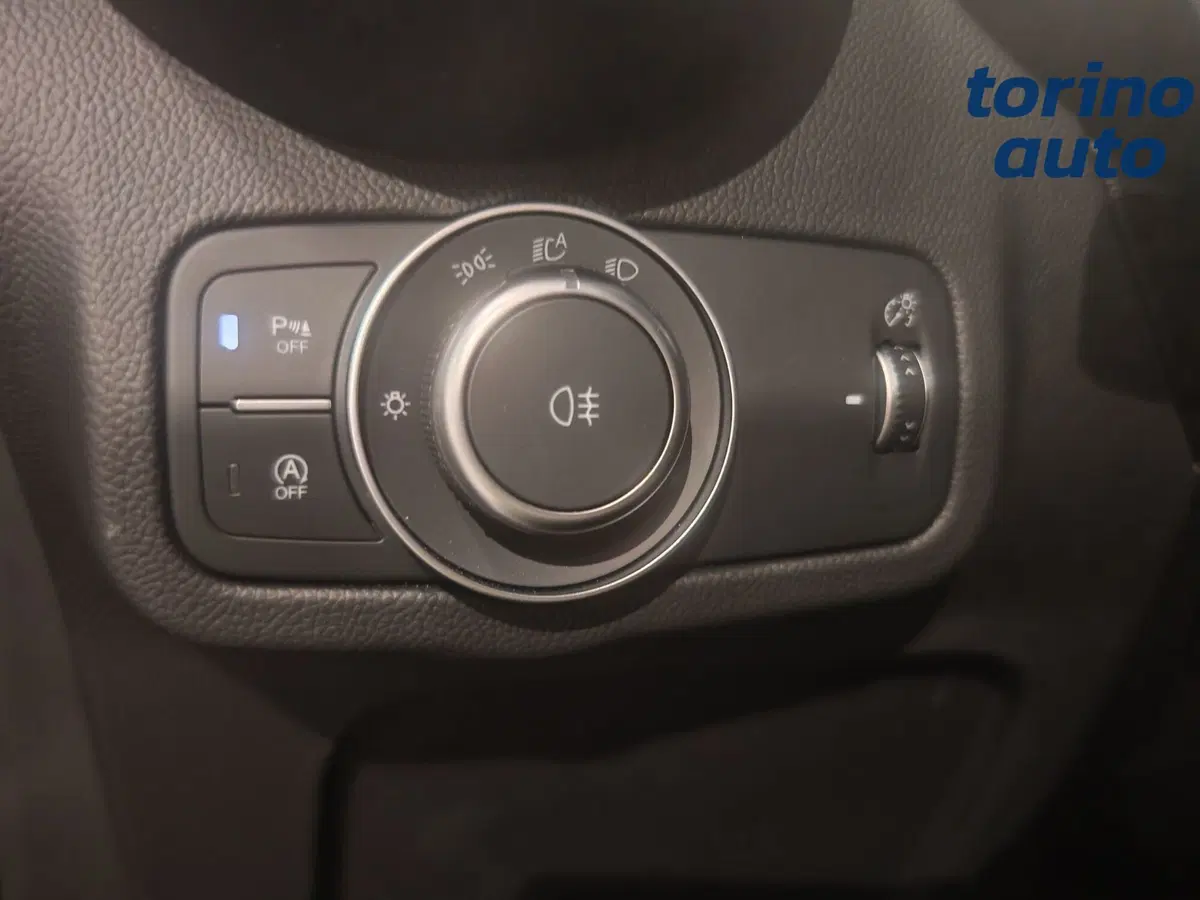 Alfa Romeo Stelvio nuova a Torino (10)