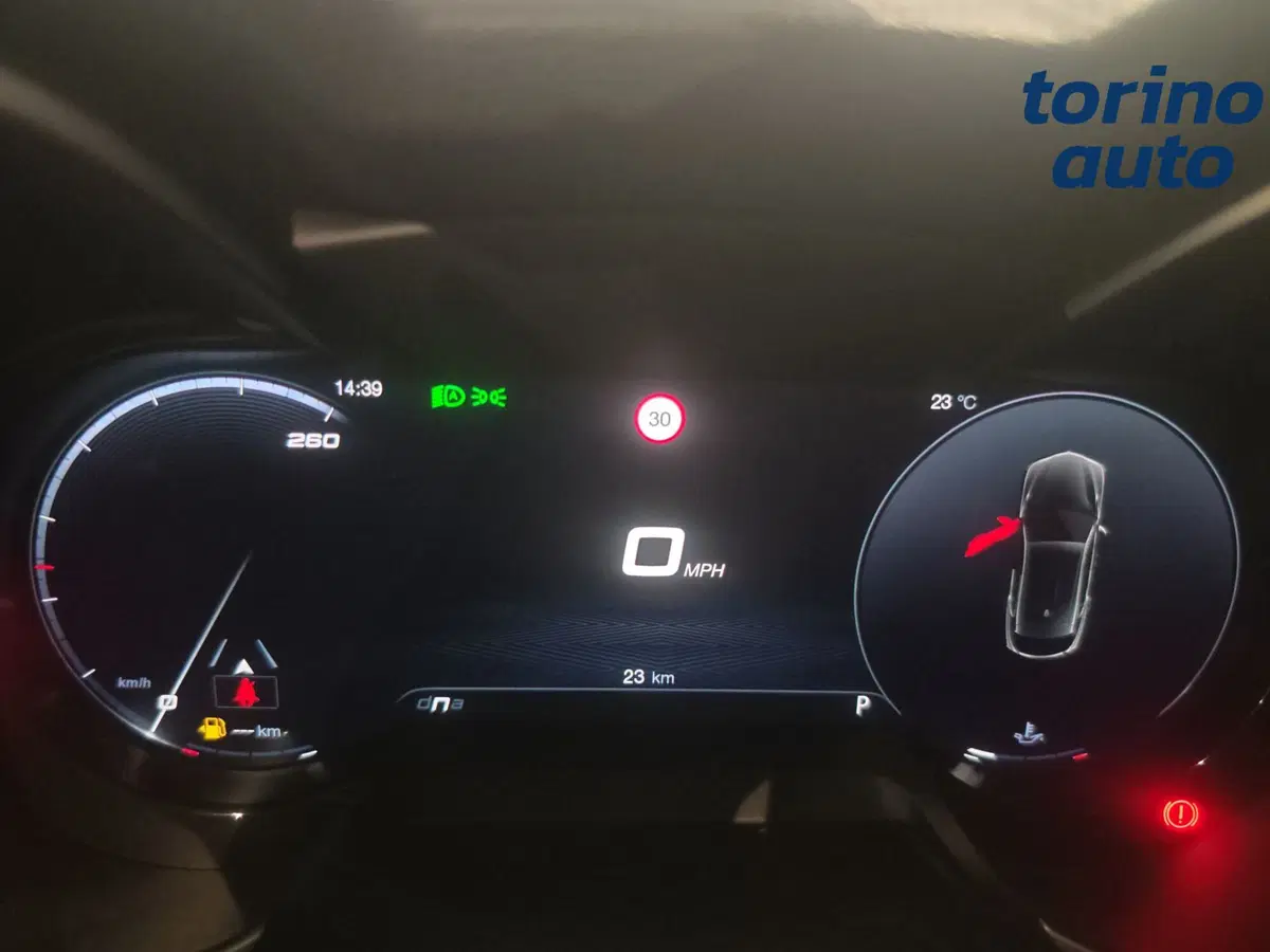 Alfa Romeo Stelvio nuova a Torino (14)