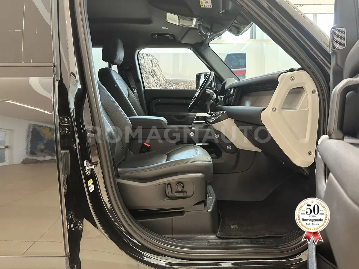 Land Rover Defender usata a Forlì-Cesena (10)