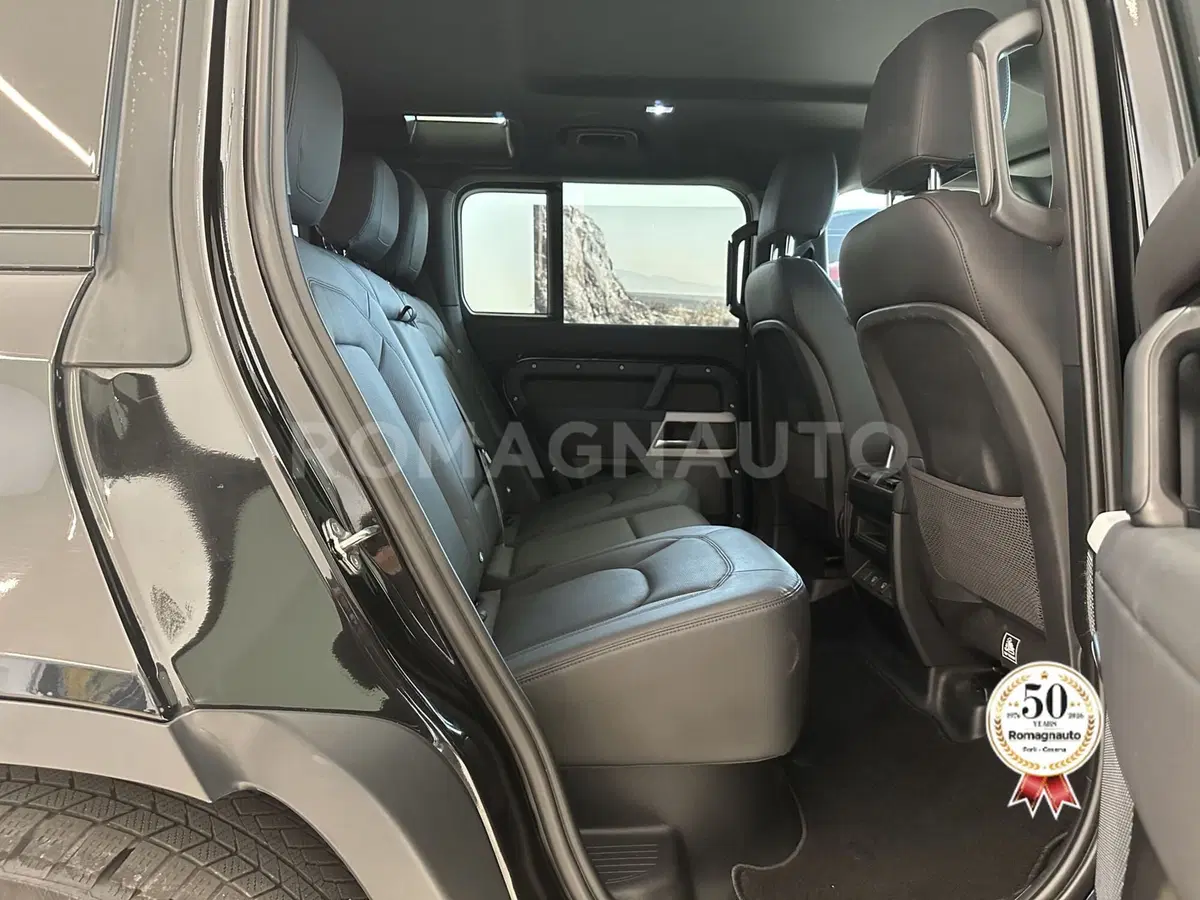 Land Rover Defender usata a Forlì-Cesena (11)
