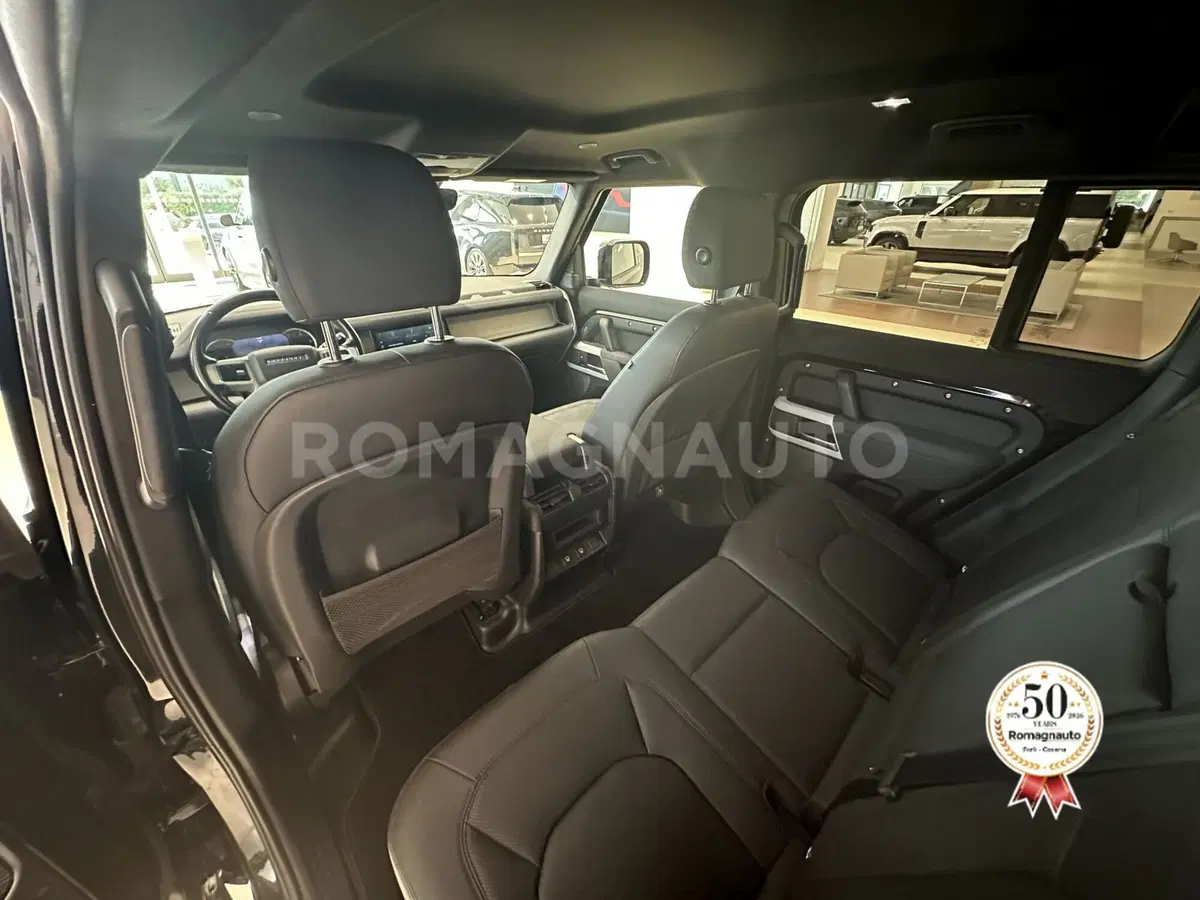 Land Rover Defender usata a Forlì-Cesena (12)