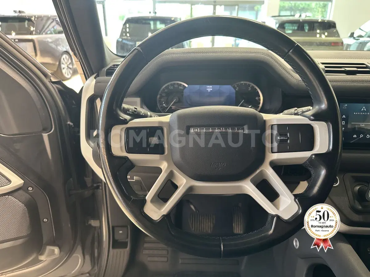 Land Rover Defender usata a Forlì-Cesena (16)