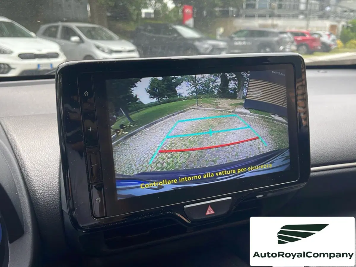 Toyota Yaris Cross usata a Roma (17)