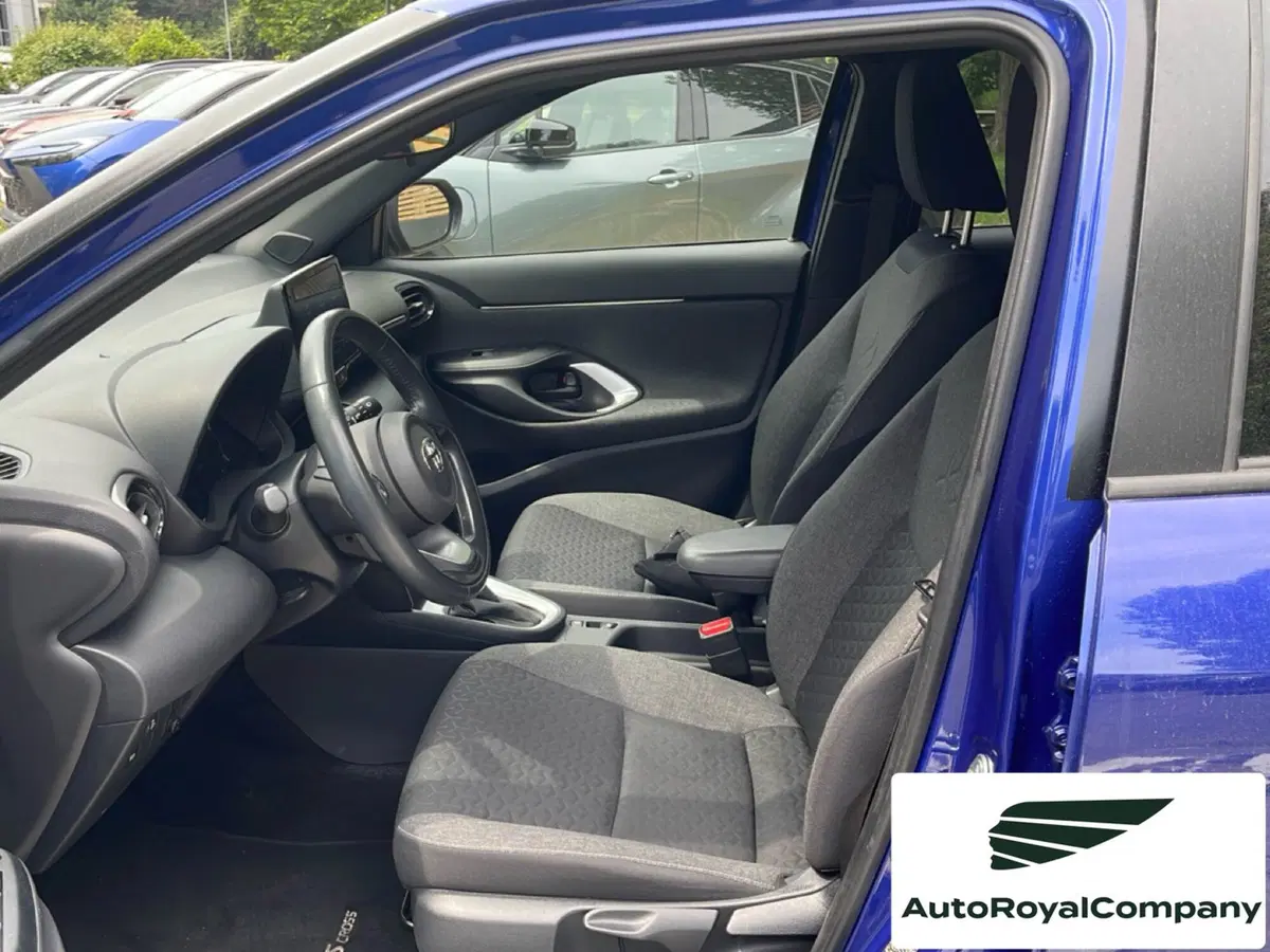 Toyota Yaris Cross usata a Roma (9)