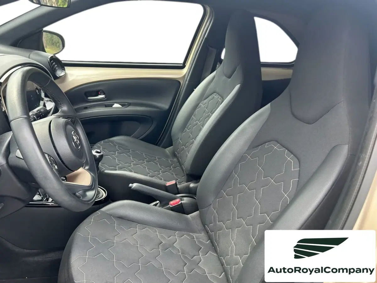 Toyota Aygo X usata a Roma (5)