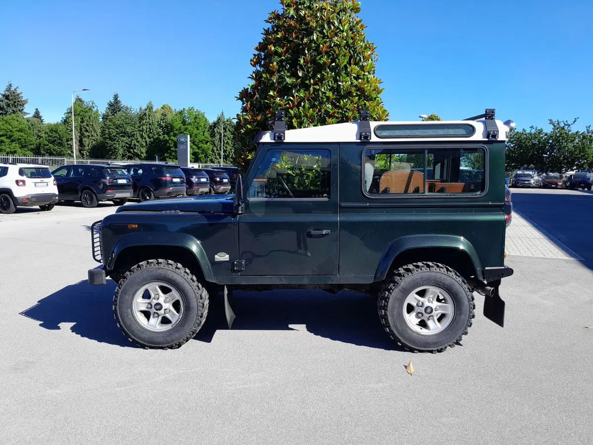 Land Rover Defender usata a Cuneo (4)