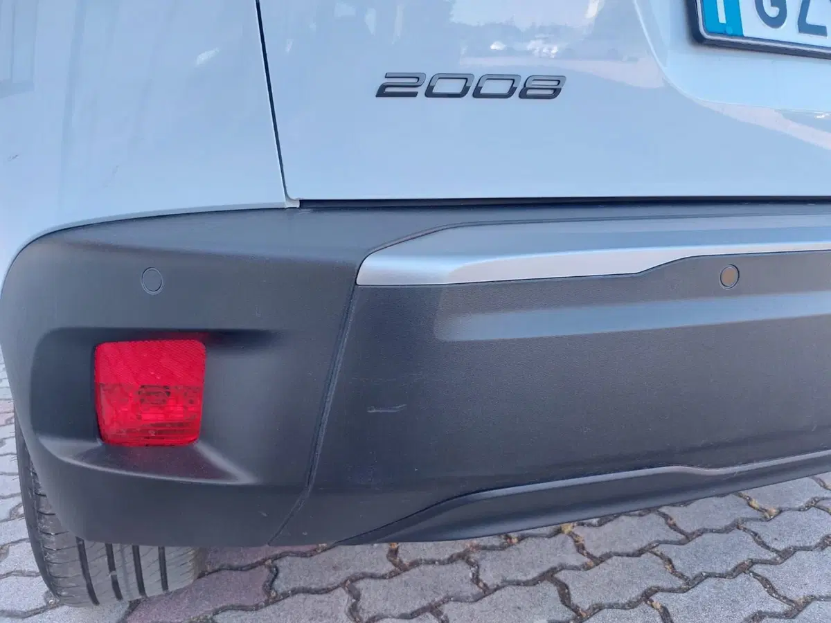 Peugeot 2008 usata a Pavia (15)