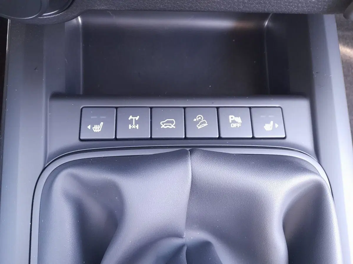 Isuzu D-Max Pick-up nuova a L'Aquila (16)