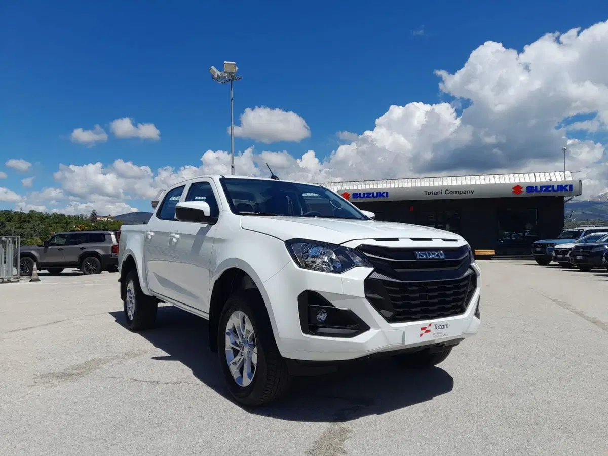 Isuzu D-Max Pick-up nuova a L'Aquila (2)