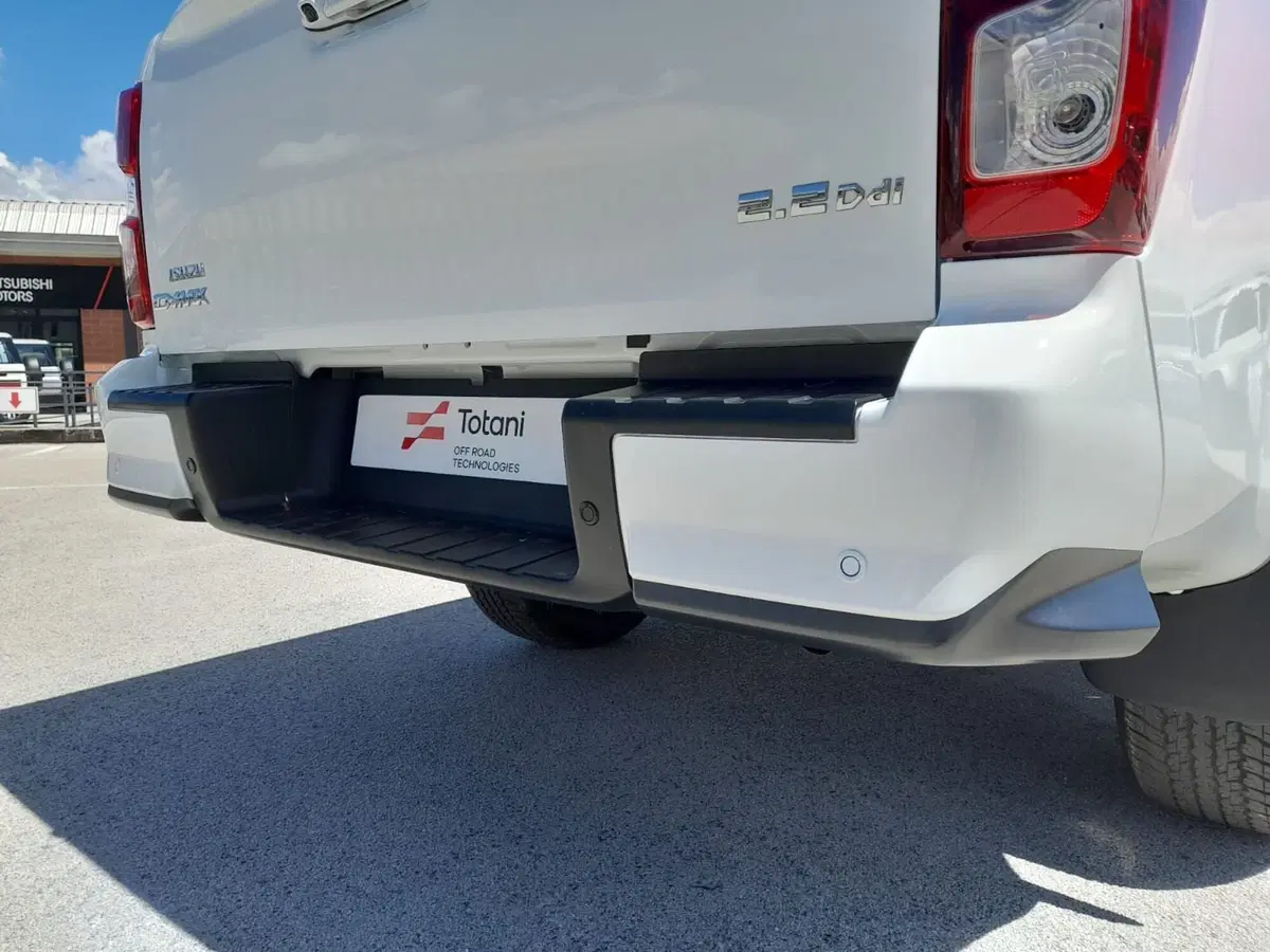 Isuzu D-Max Pick-up nuova a L'Aquila (3)