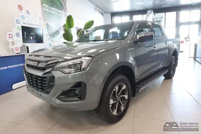 Isuzu D-Max Pick-up 2.2 crew Prestige 4x4 auto nuova a Anzola dell'Emilia