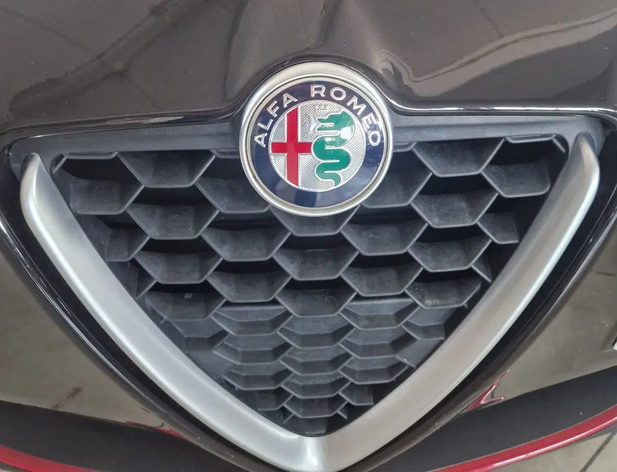 Alfa Romeo Giulietta usata a Terni (20)