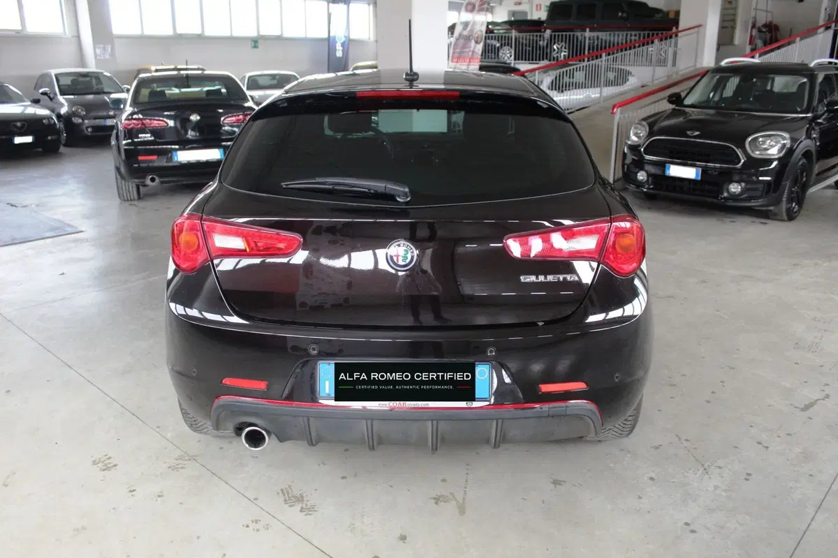 Alfa Romeo Giulietta usata a Terni (5)