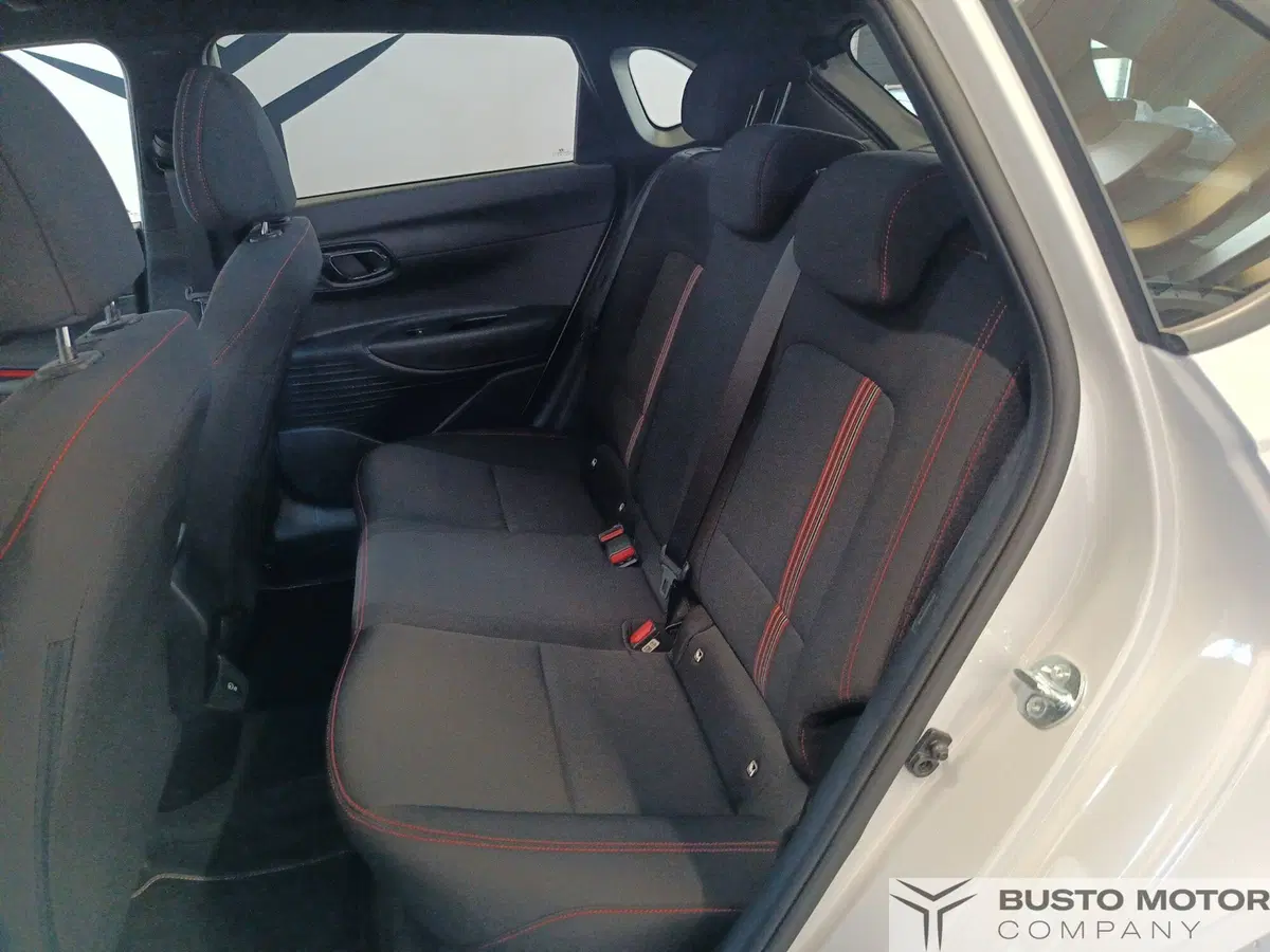 Hyundai i20 usata a Varese (10)