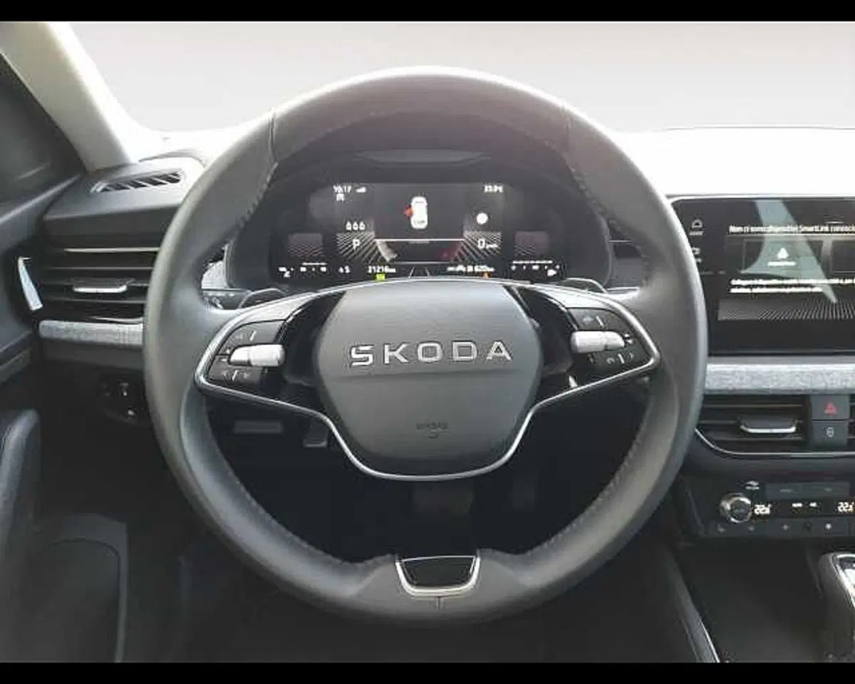Skoda Kamiq usata a Ravenna (12)