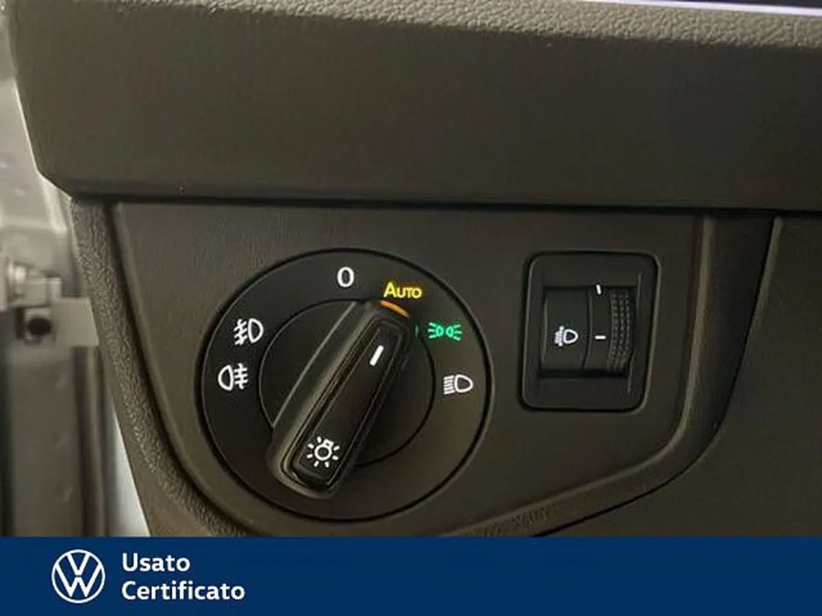 Volkswagen Taigo usata a Vicenza (13)