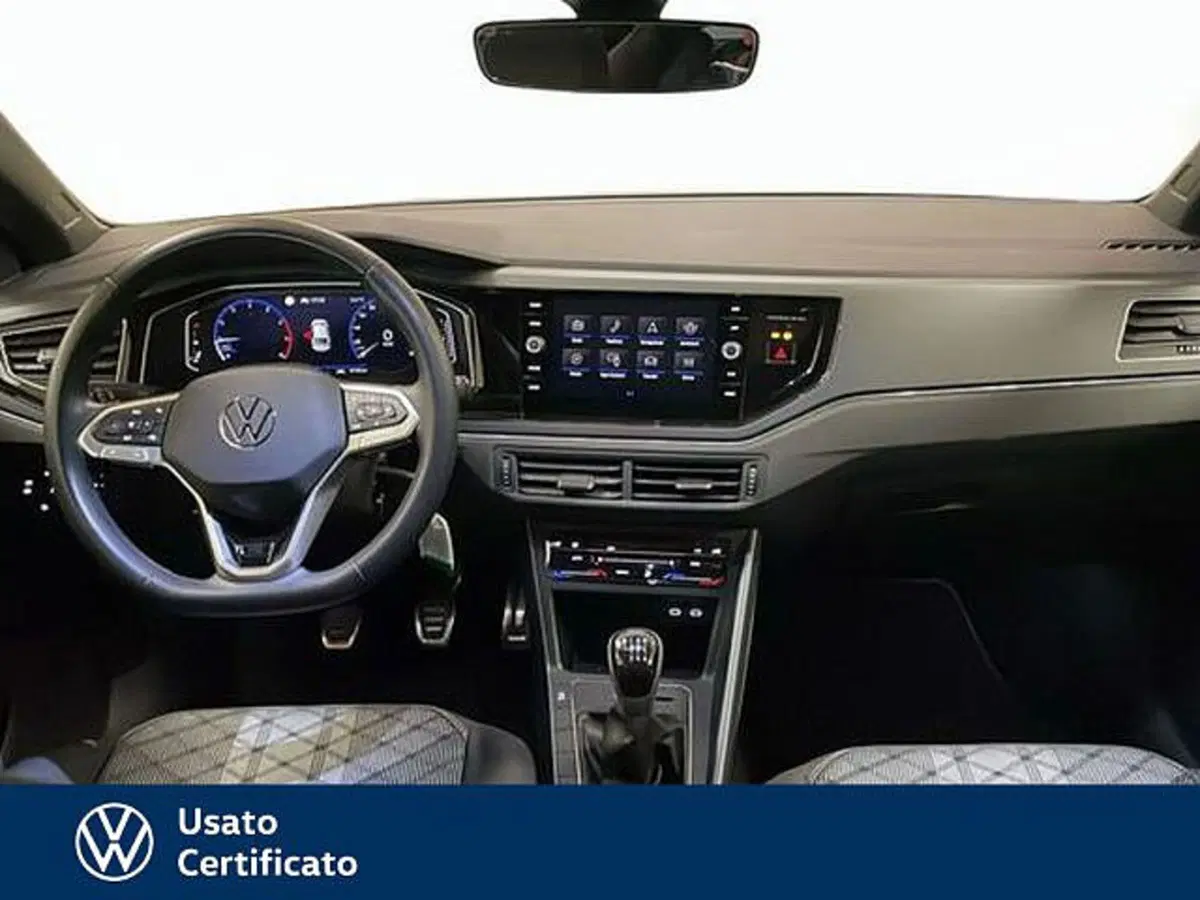 Volkswagen Taigo usata a Vicenza (8)