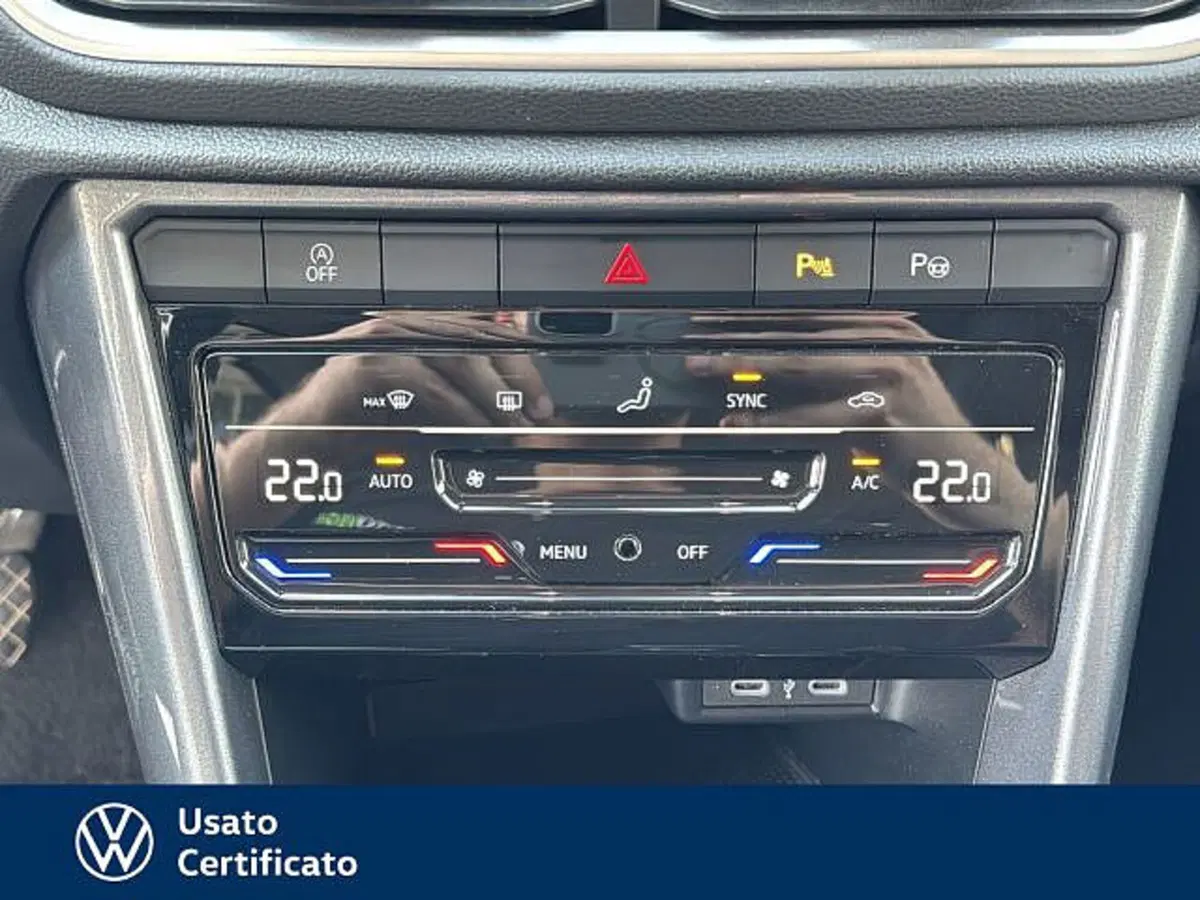 Volkswagen T-Roc usata a Vicenza (17)