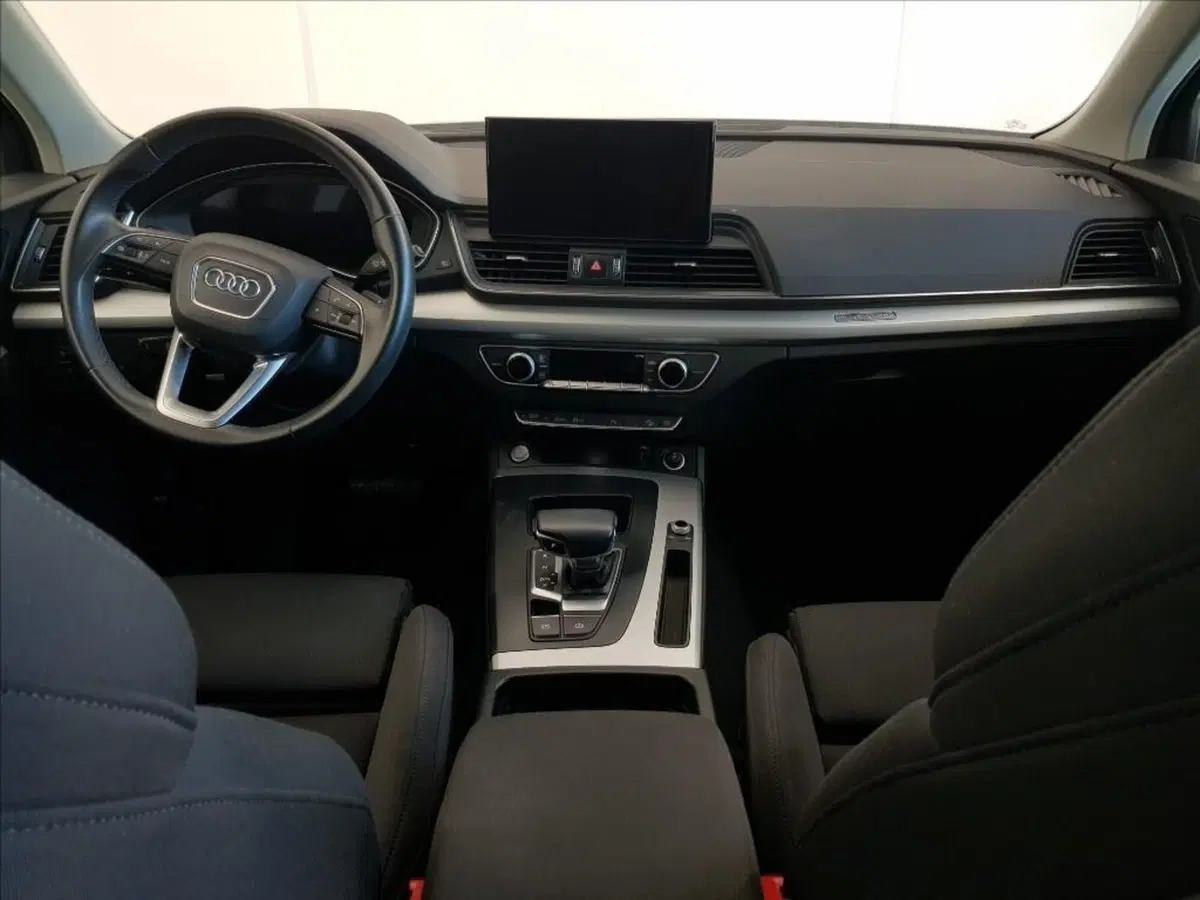 Audi Q5 Sportback usata a Lucca (13)