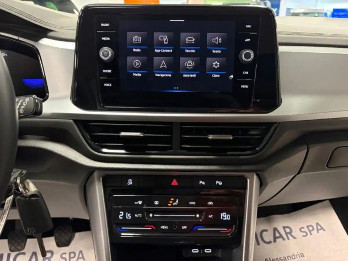 Volkswagen T-Roc usata a Cuneo (11)