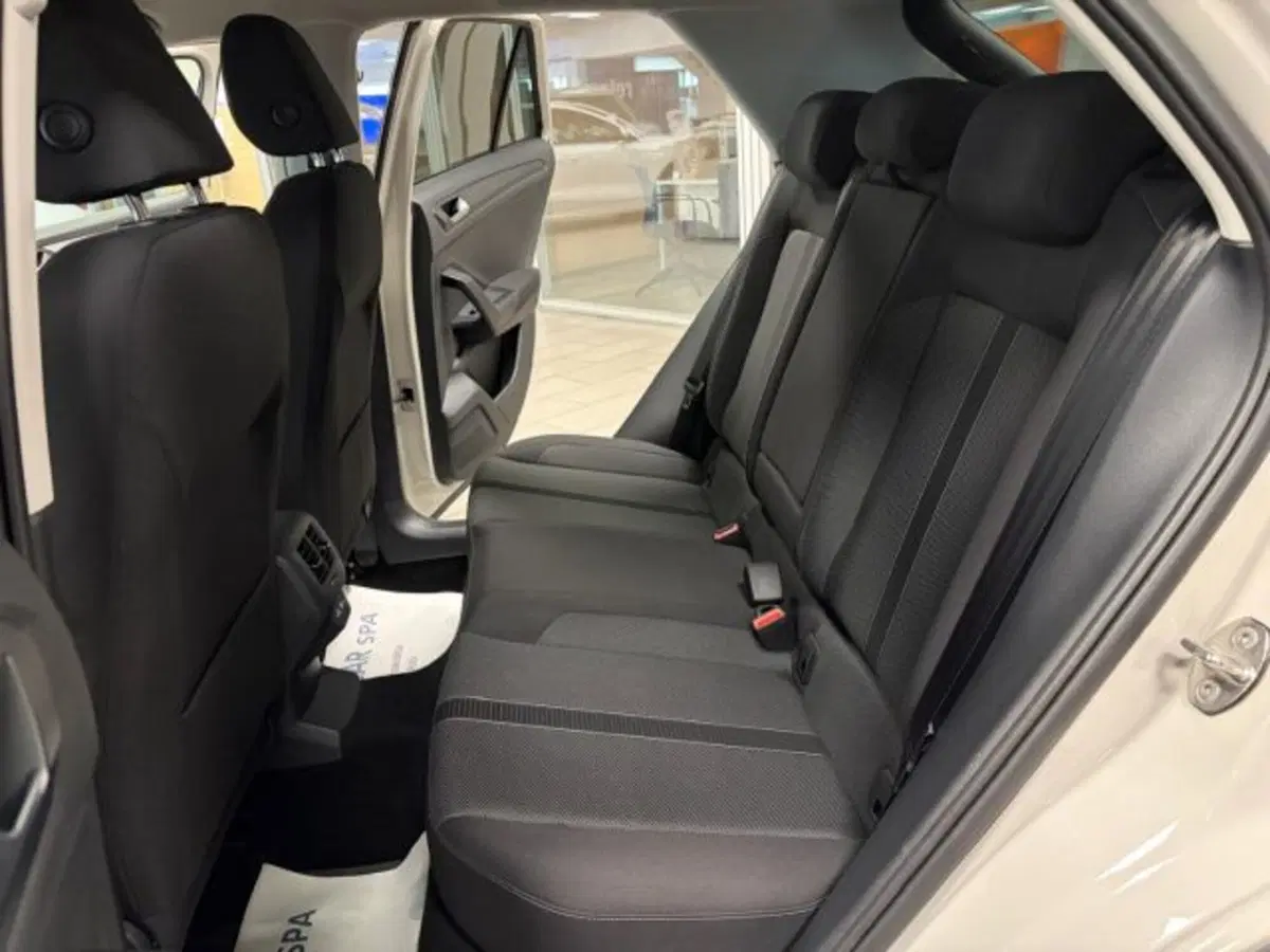 Volkswagen T-Roc usata a Cuneo (14)