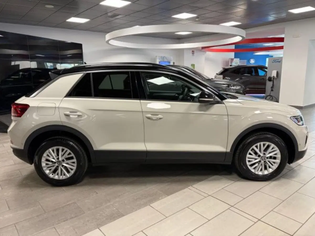 Volkswagen T-Roc usata a Cuneo (8)