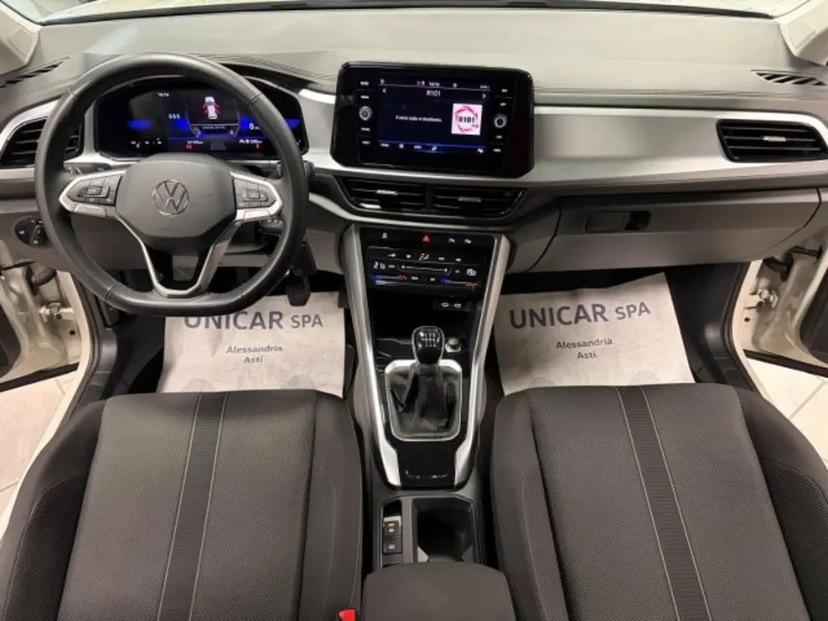 Volkswagen T-Roc usata a Cuneo (9)