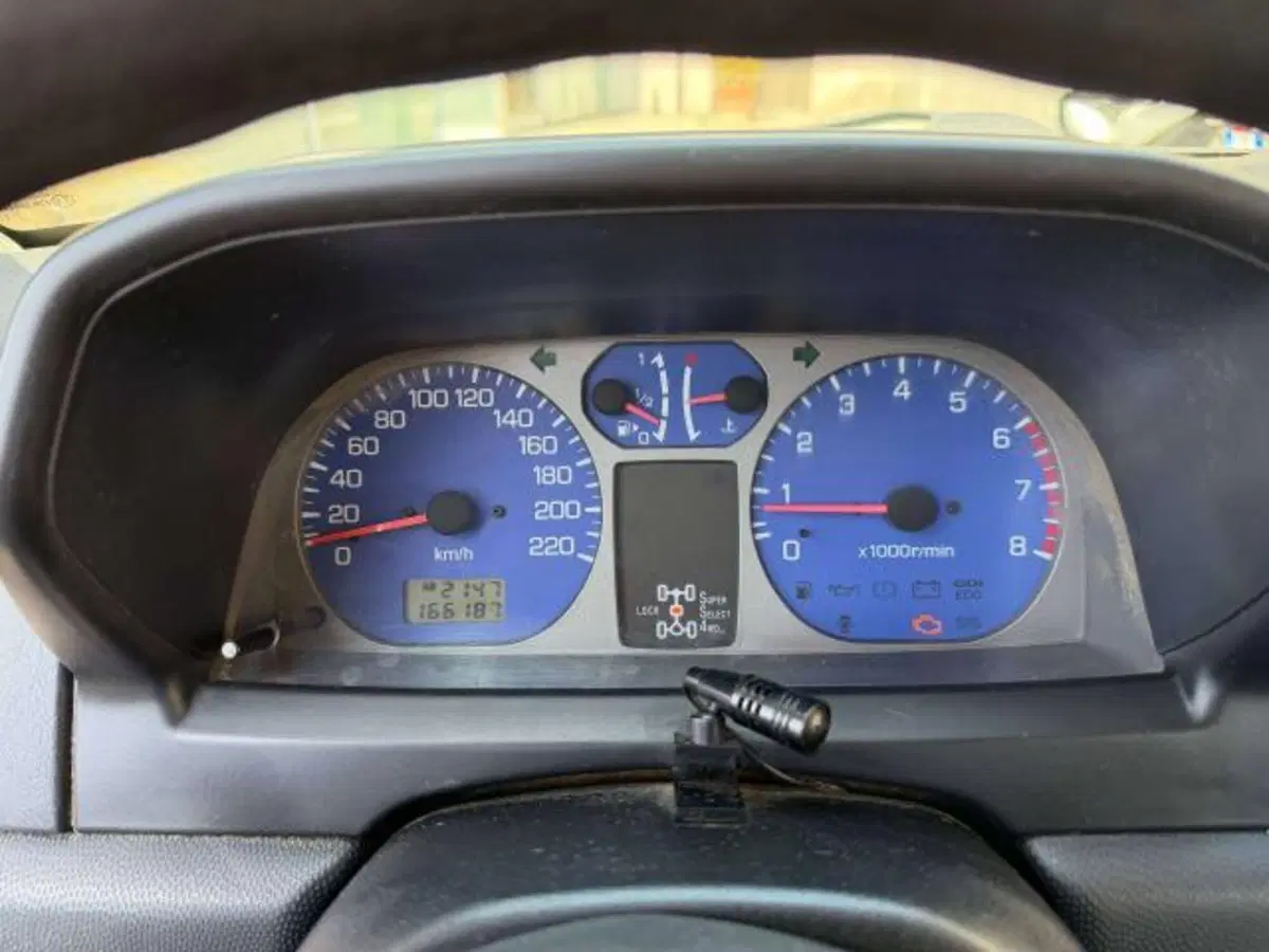 Mitsubishi Pajero usata a Savona (14)