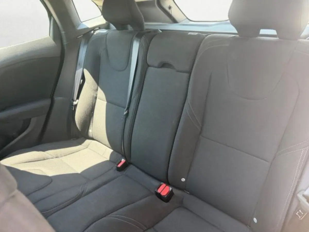 Volvo V40 usata a Treviso (10)