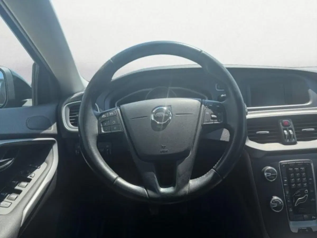 Volvo V40 usata a Treviso (12)