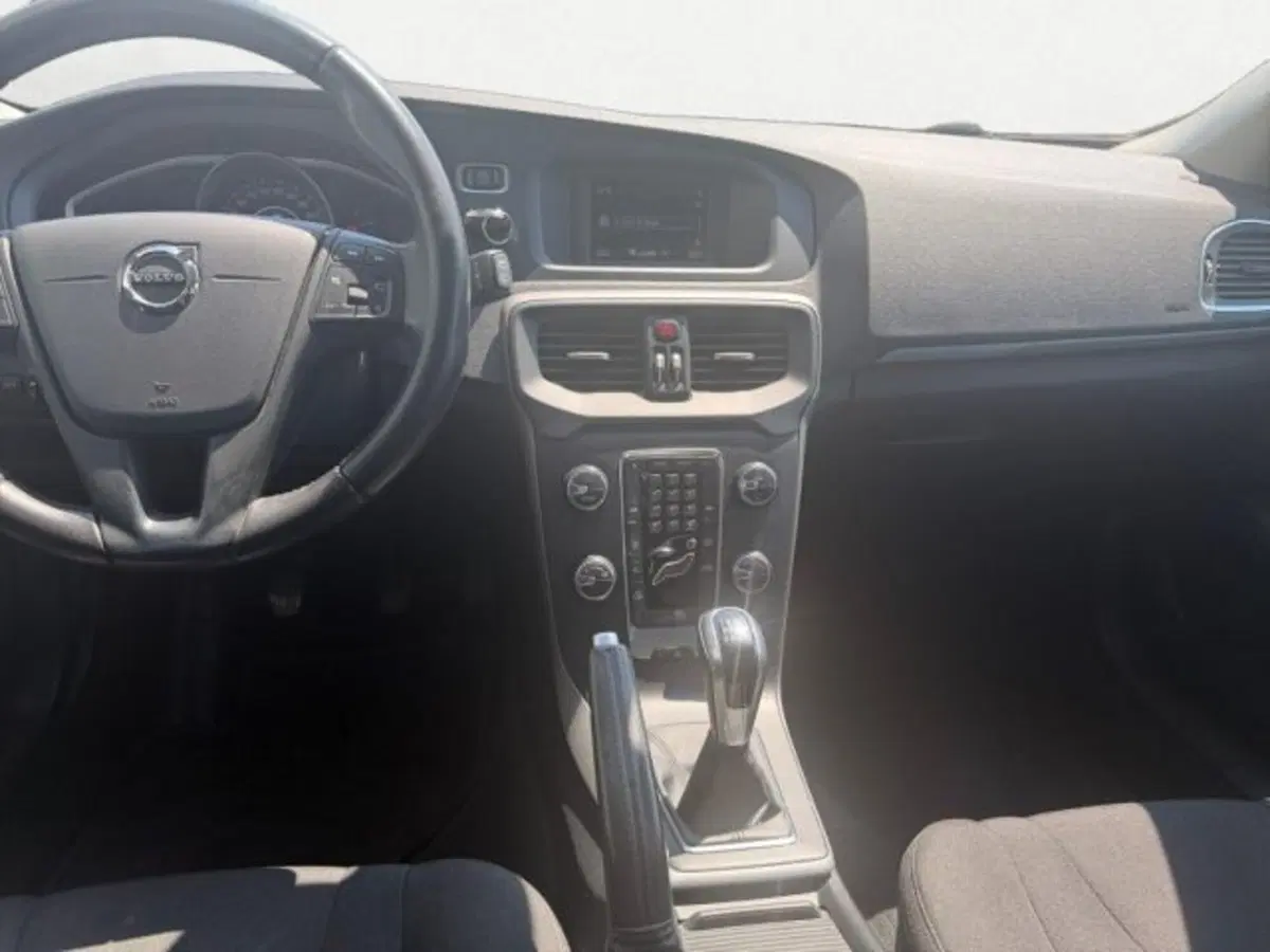 Volvo V40 usata a Treviso (14)