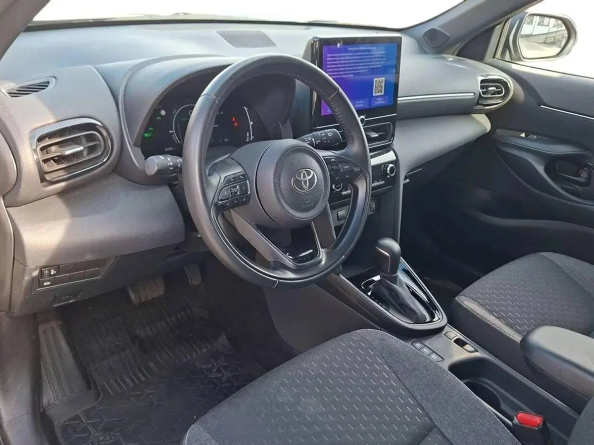 Toyota Yaris Cross usata a Torino (12)