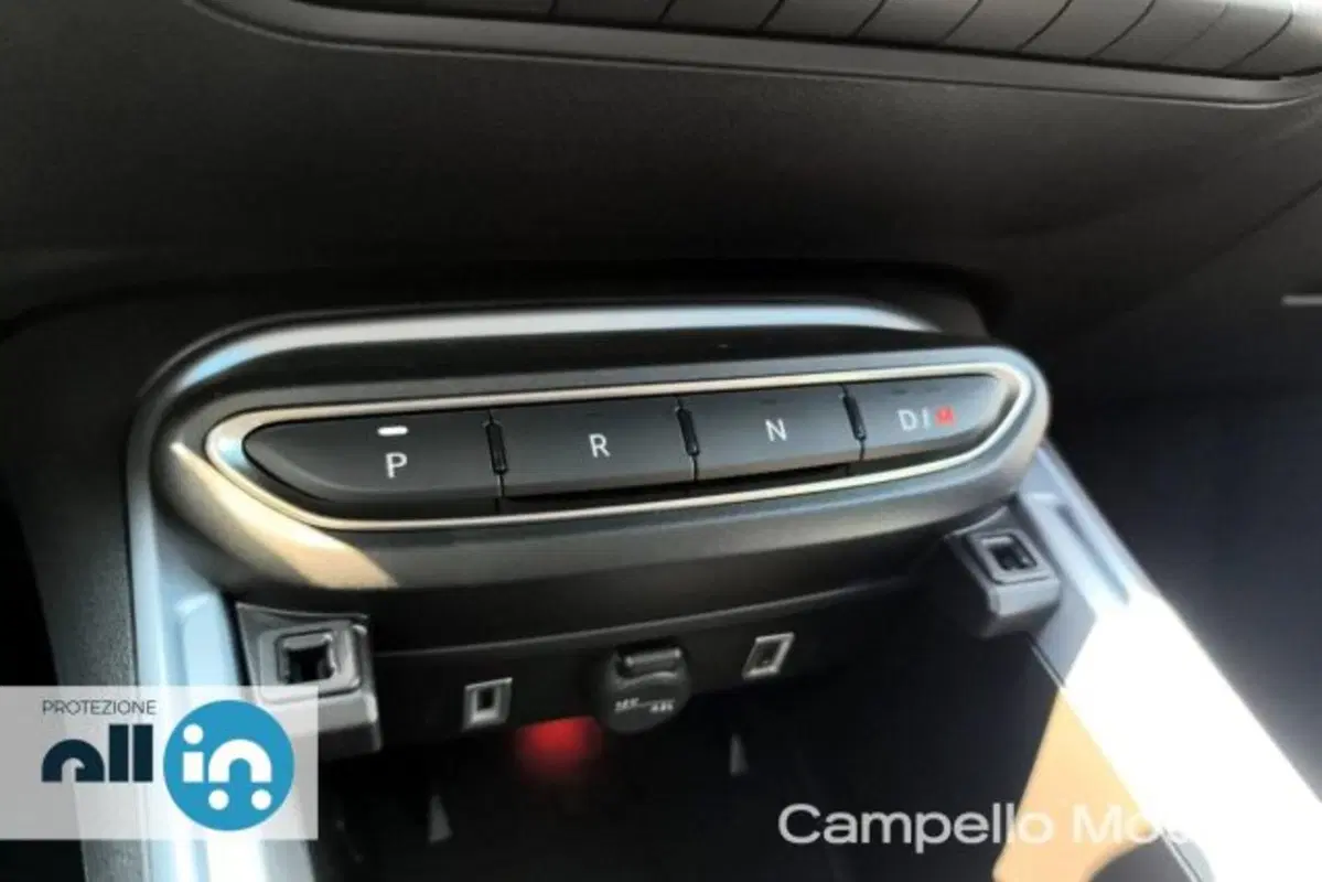 Jeep Avenger nuova a Venezia (14)
