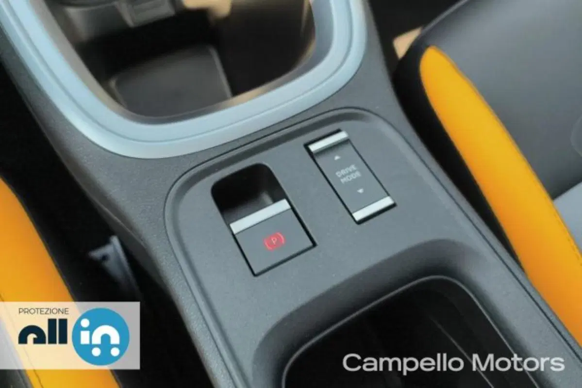 Jeep Avenger nuova a Venezia (15)
