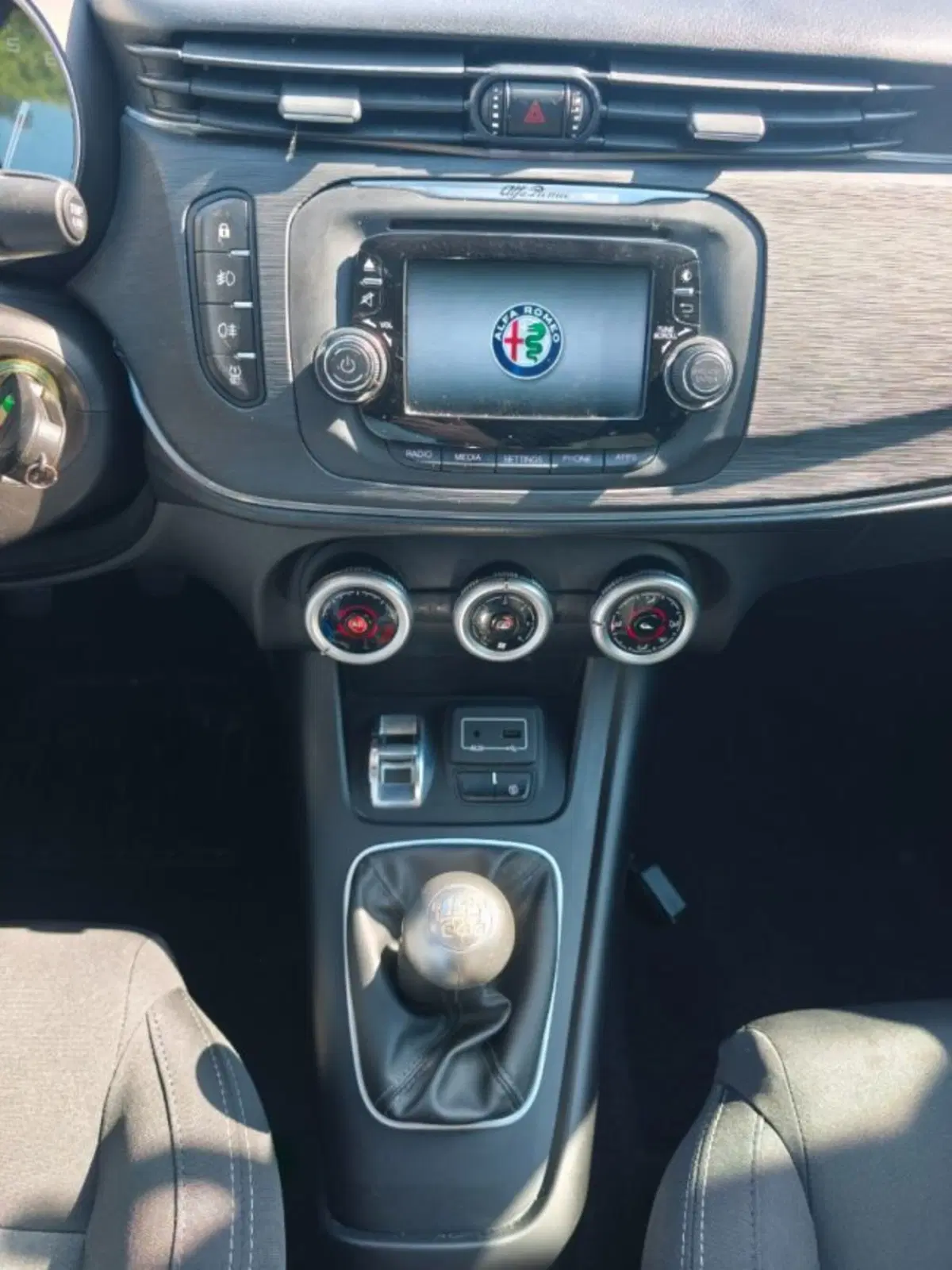 Alfa Romeo Giulietta usata a Firenze (10)