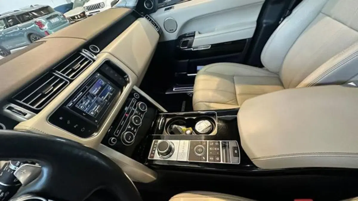 Land Rover Range Rover usata a Reggio Emilia (11)