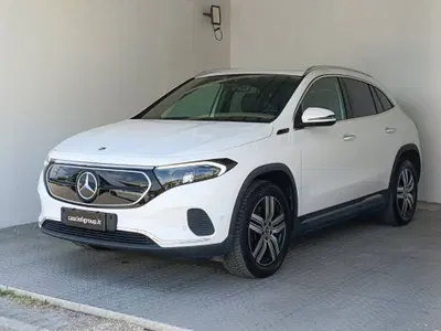Mercedes-Benz EQA 300 4Matic Sport del 2022 usata a San Benedetto del Tronto