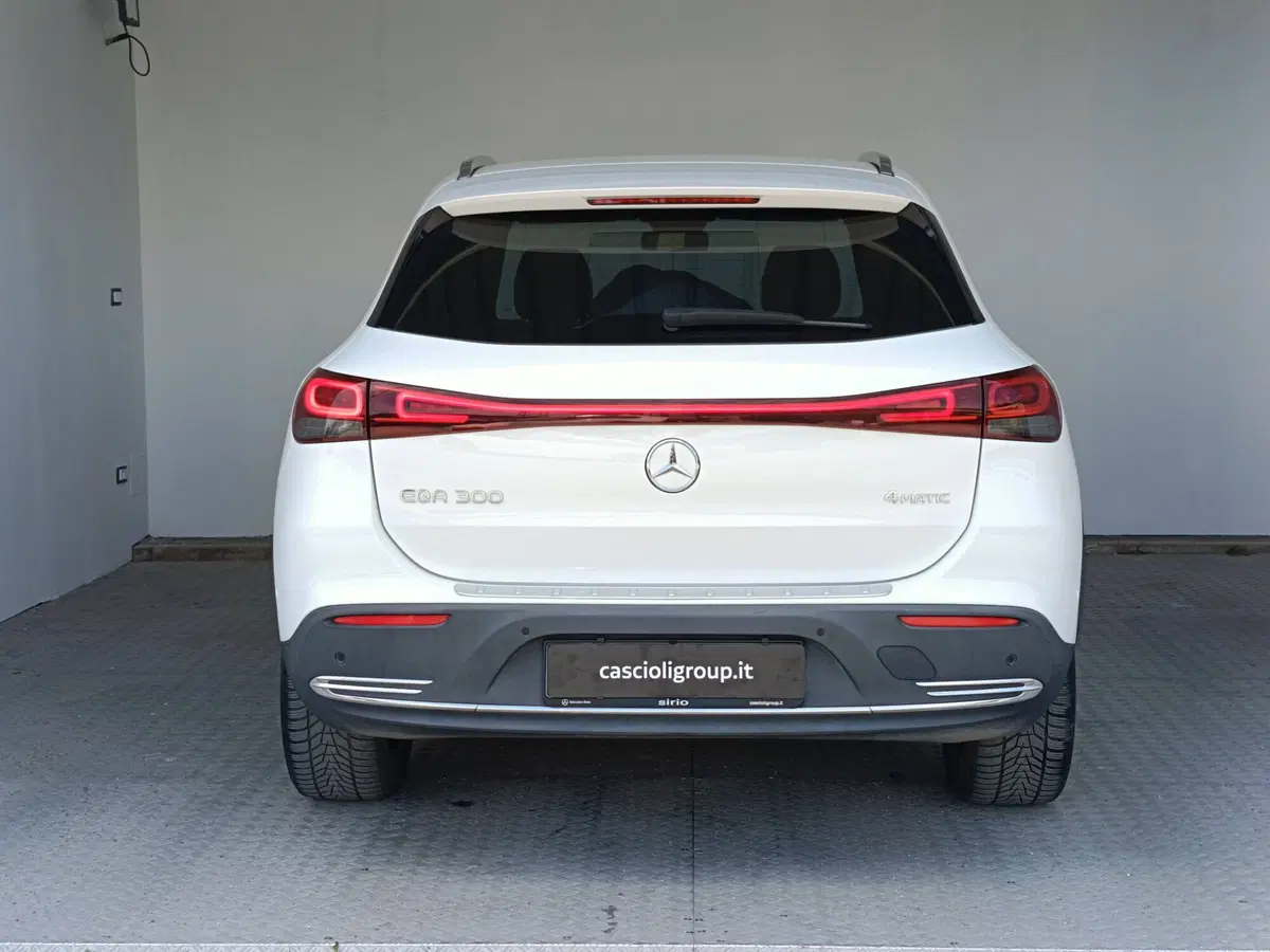 Mercedes-Benz EQA usata a Ascoli Piceno (5)