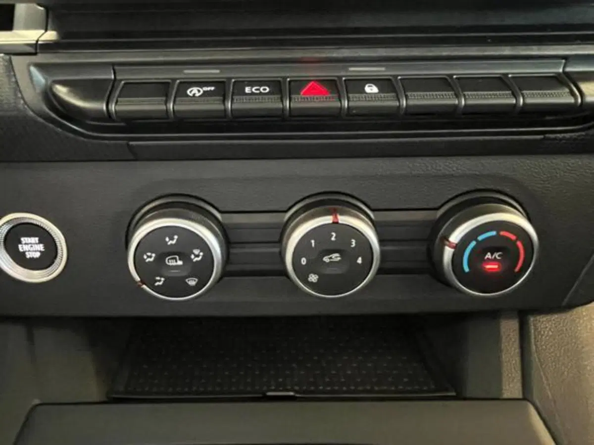 Nissan Townstar nuova a Como (11)
